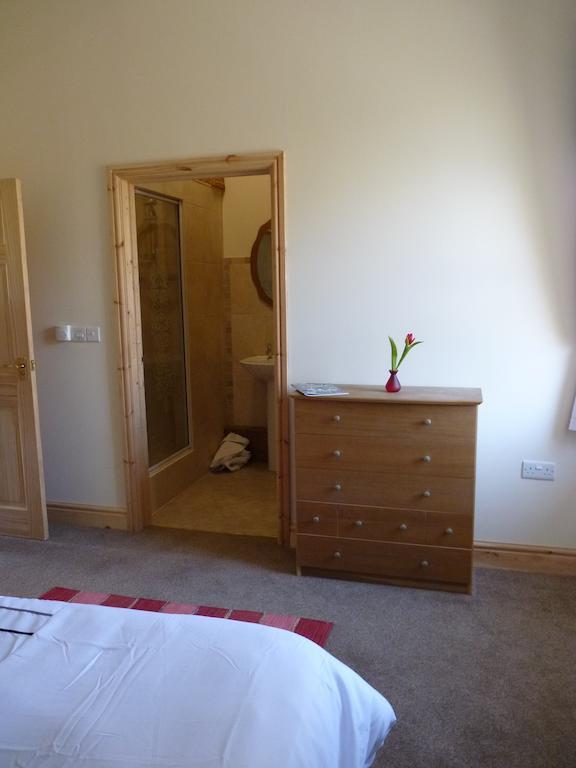 Old Police House Bed and Breakfast Haverfordwest Εξωτερικό φωτογραφία