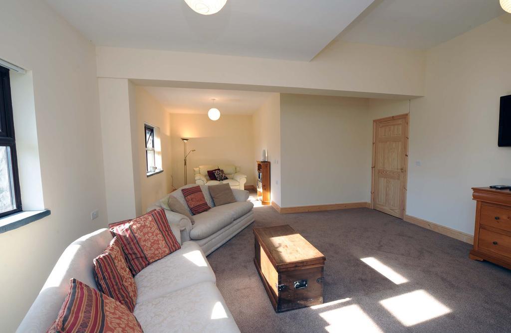 Old Police House Bed and Breakfast Haverfordwest Εξωτερικό φωτογραφία